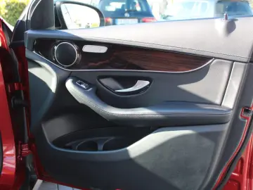 GLC 300 d 4M Coupe AMG Line Night Wide LED 360