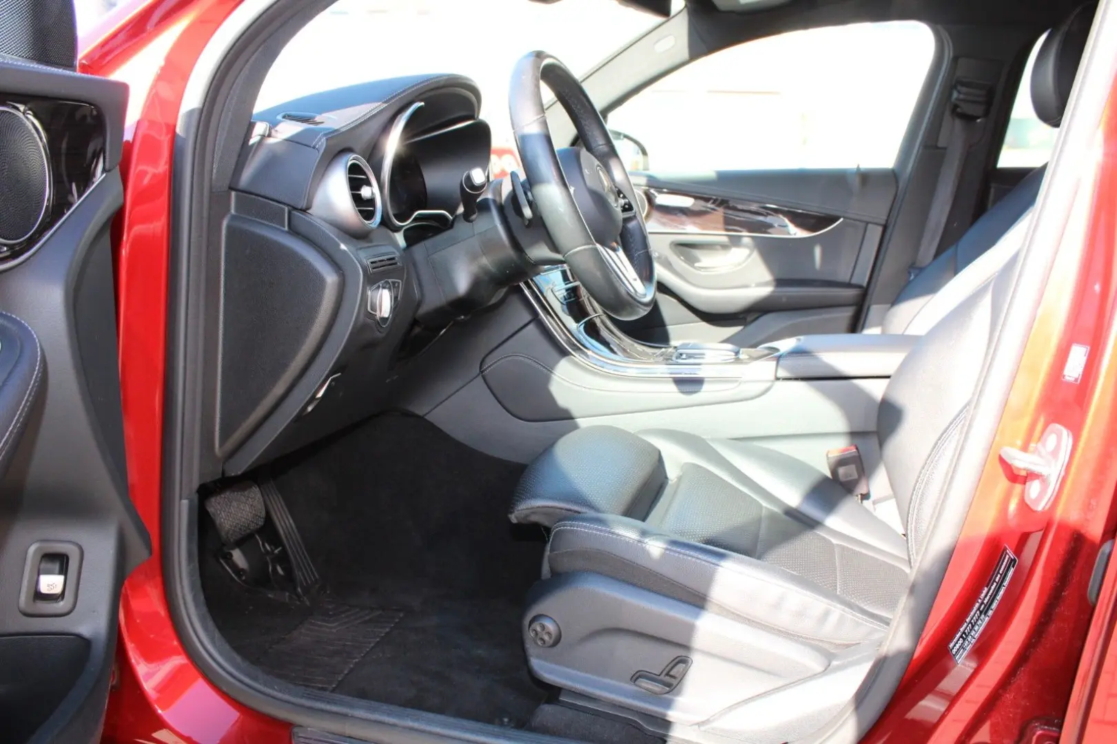 GLC 300 d 4M Coupe AMG Line Night Wide LED 360