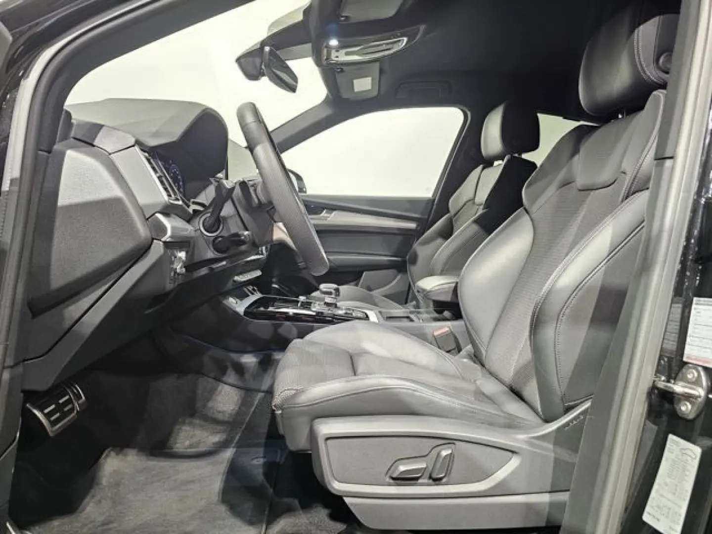 Q5 Sportback 40 TFSI Quattro S Line   Matrix