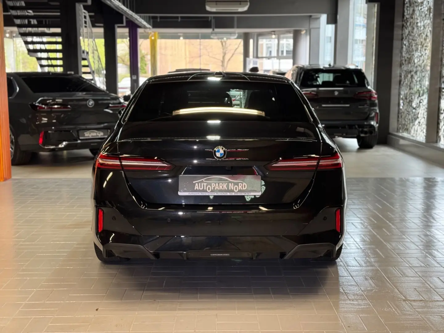 520i M Sport~PANO~LED~KAMERA 360 ~HEAD-UP