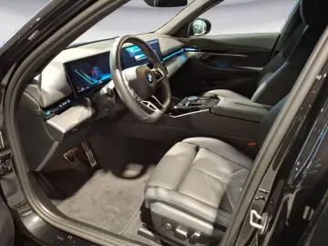 520i M Sport Navigation H&K Lenkradheizung