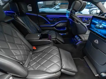 Maybach S580 4M