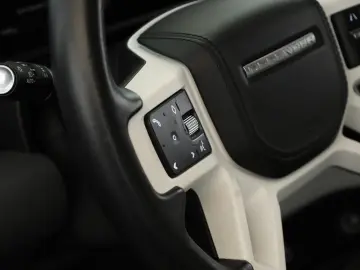 Defender 130 D300 AWD First Edition