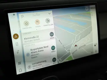 Defender 130 D300 AWD First Edition