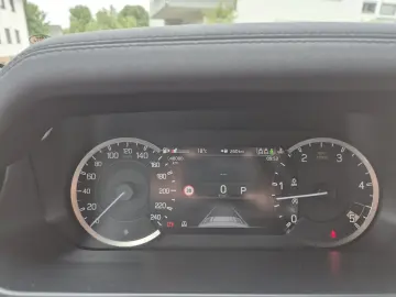 Defender D250 SE 110 Pano 360  Standhzg 20  AHK