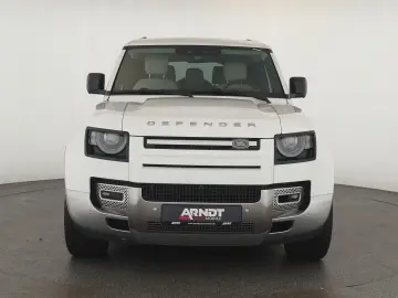 Defender 130 D300 AWD First Edition