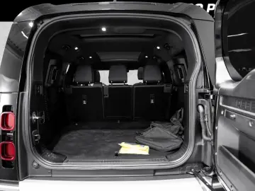 Defender 130 D300 SE