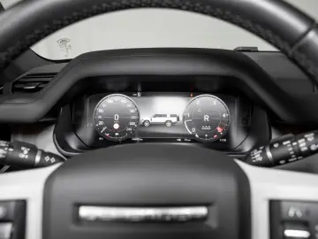 Defender 130 D300 SE