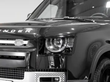 Defender 130 D300 SE