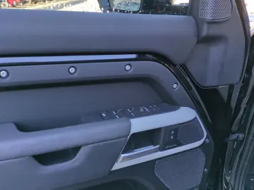 Defender 110 X-Dynamic SE