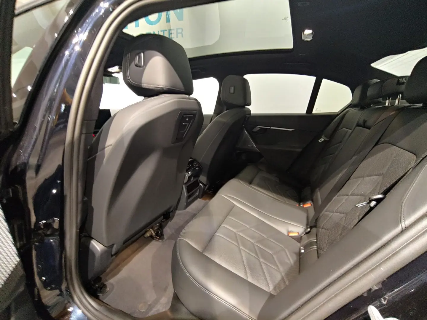 520i M-Sport Pano AHK Head-up LED