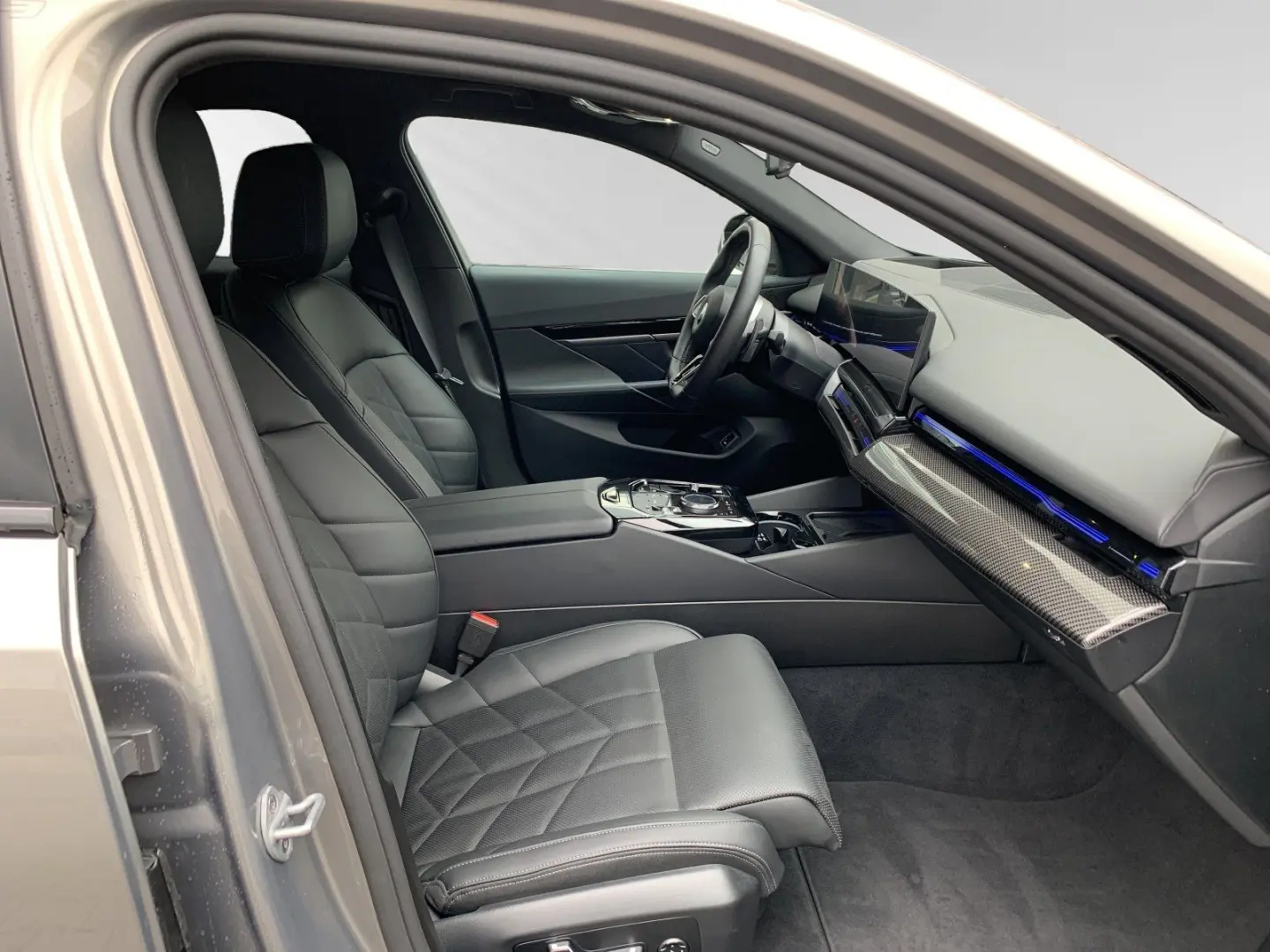 520i  € 1.190 Zubehörbonus M Sport Harman Kardon