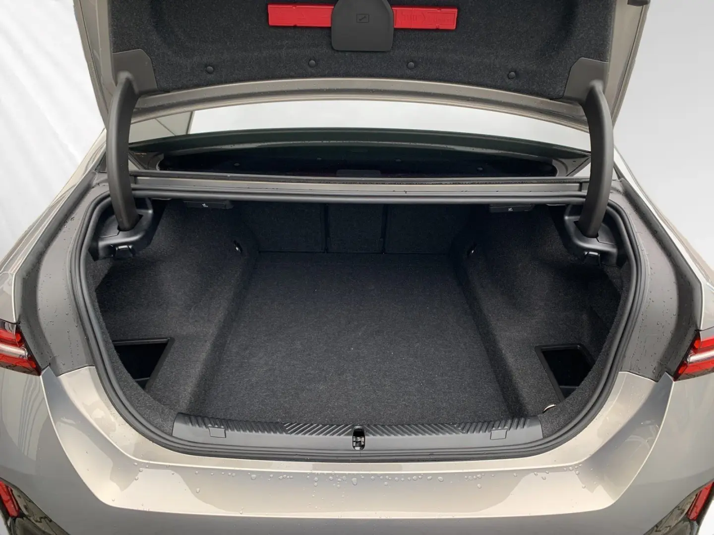 520i  € 1.190 Zubehörbonus M Sport Harman Kardon