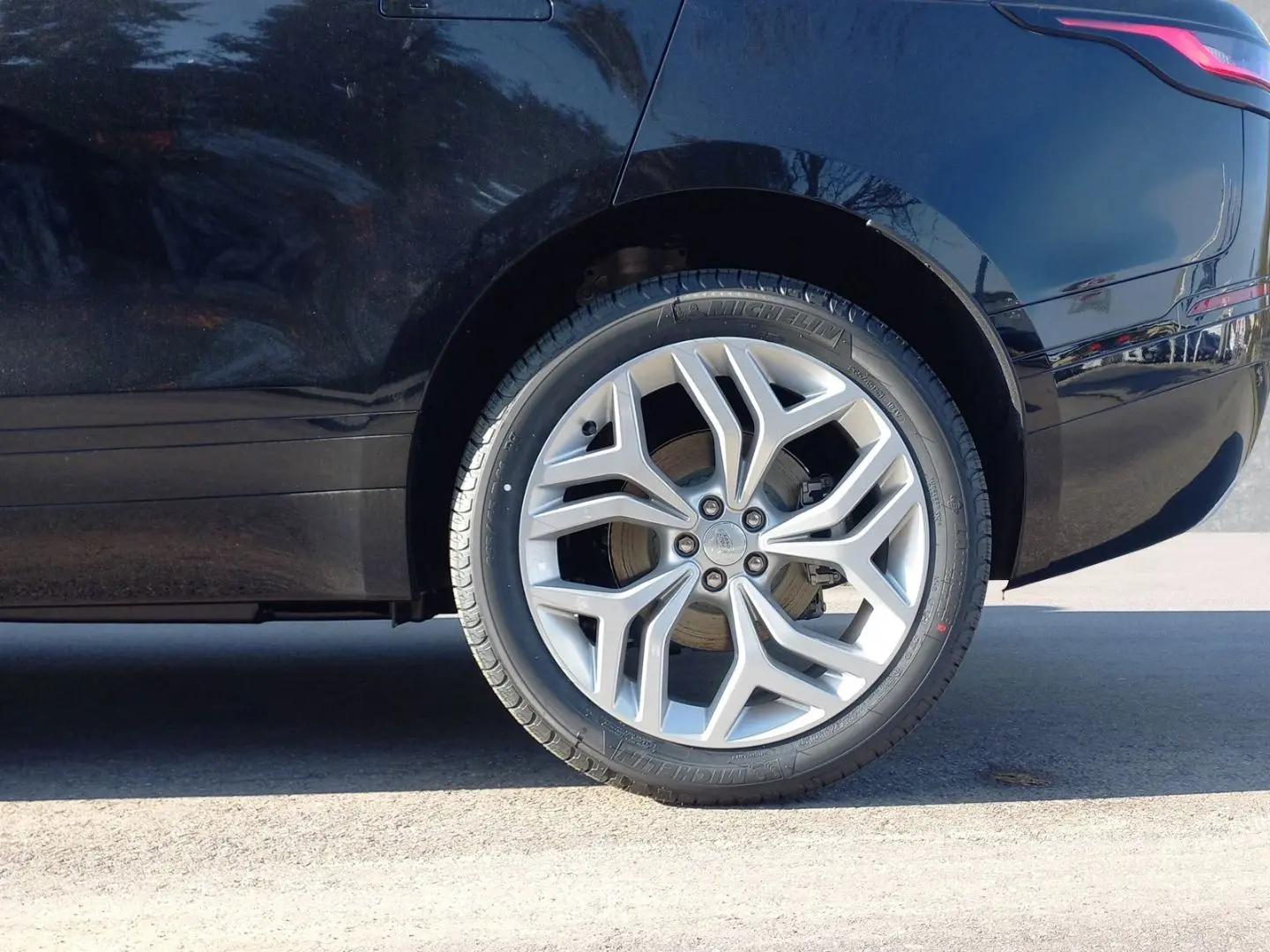 Range Rover Velar D300 R-Dynamic