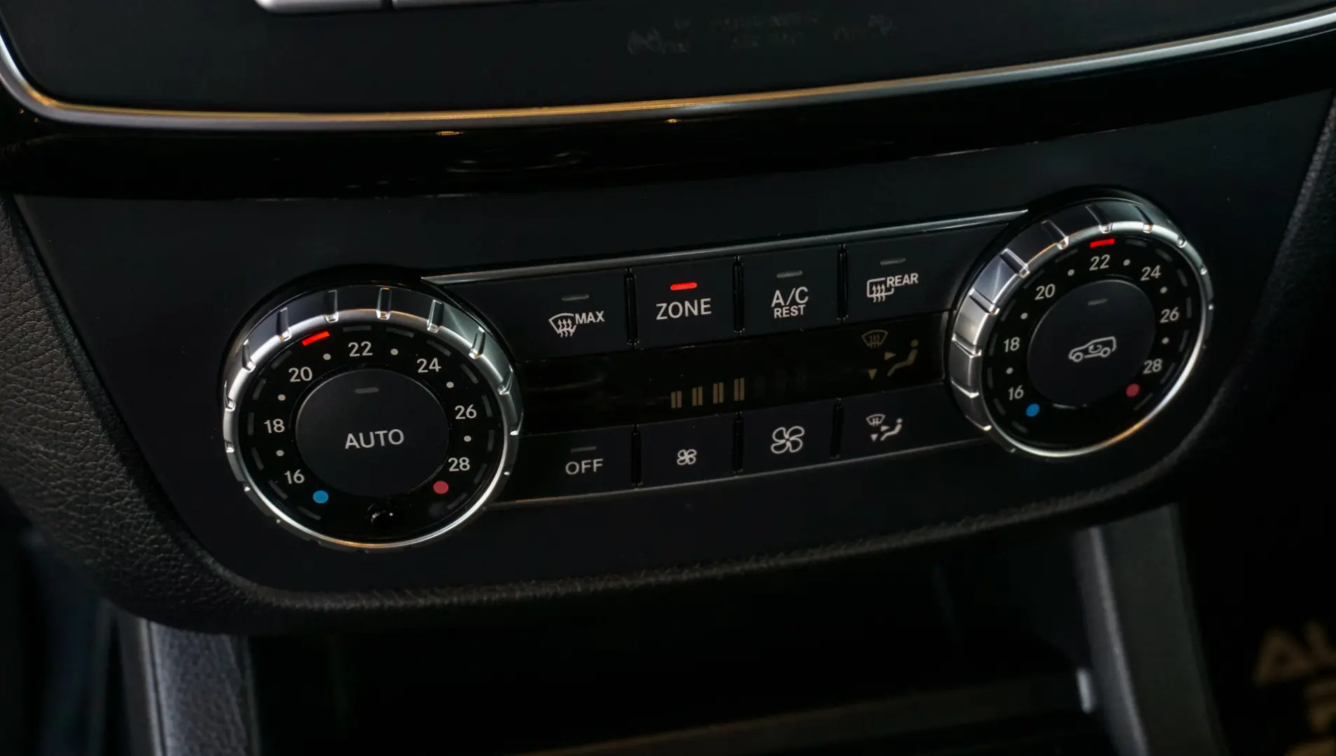 MERCEDES-BENZ GLE 250D 4 MATIC