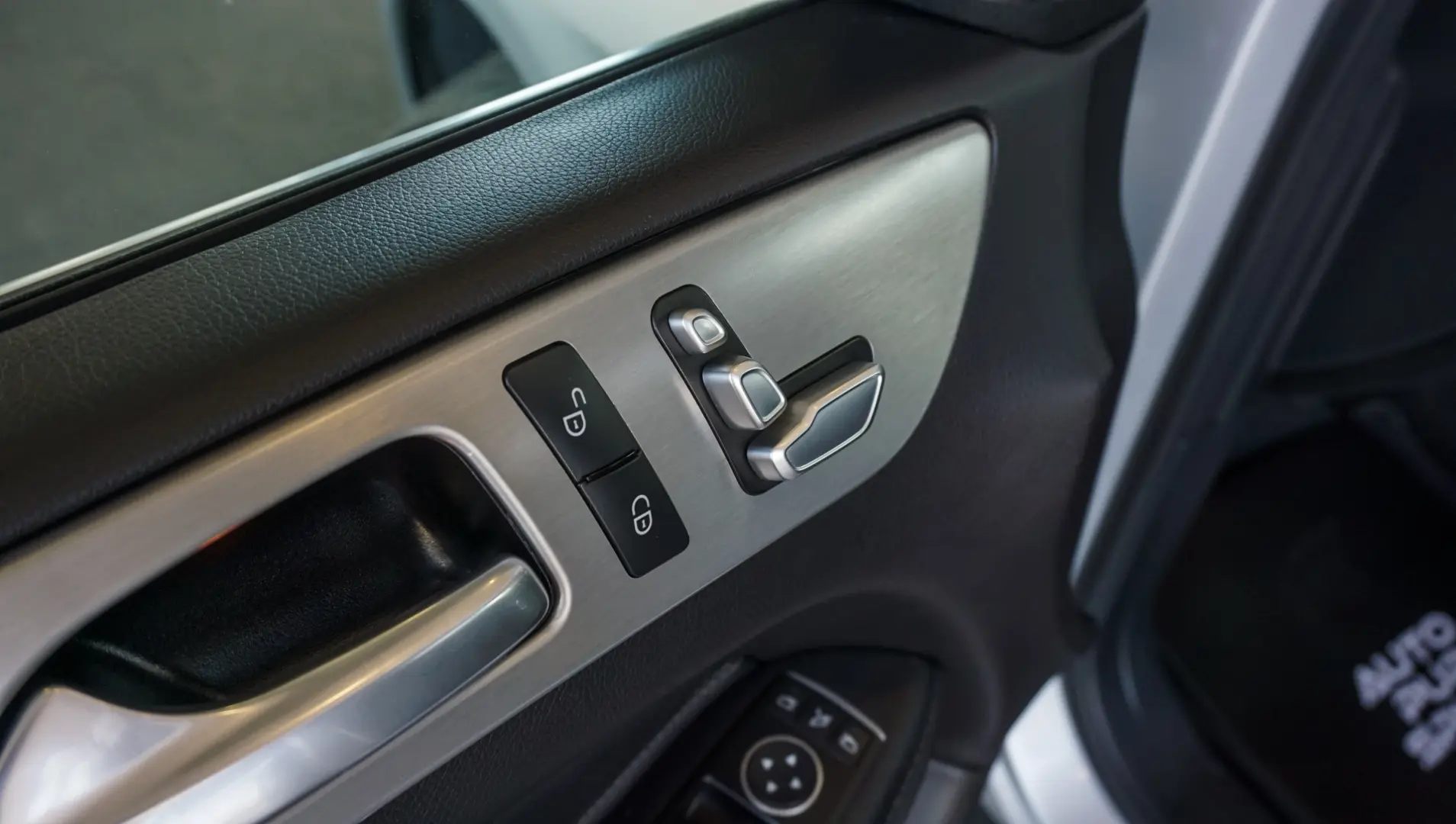 MERCEDES-BENZ GLE 250D 4 MATIC