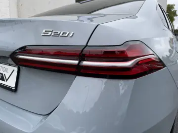 520i Limo M Sport Pro    AHK 360 Pano HK Sitzlüf