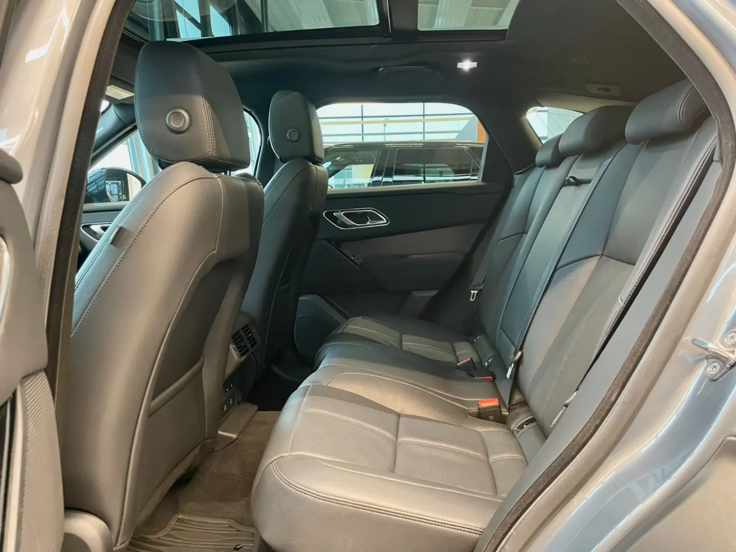 Velar D300 DYNAMIC SE