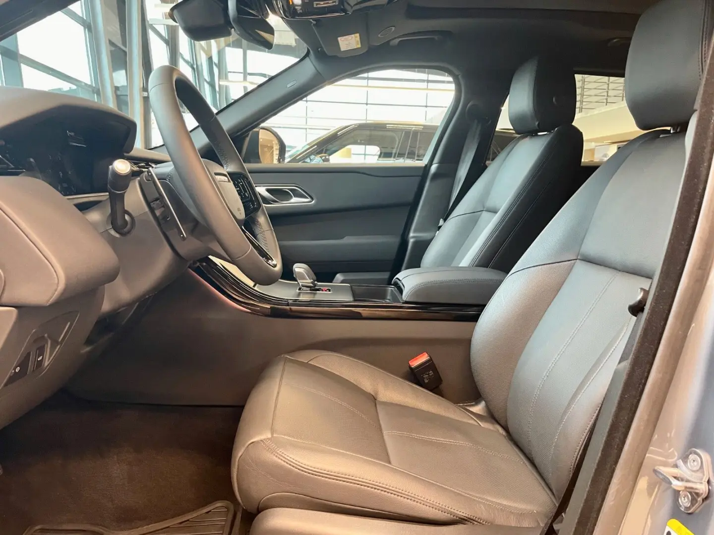 Velar D300 DYNAMIC SE