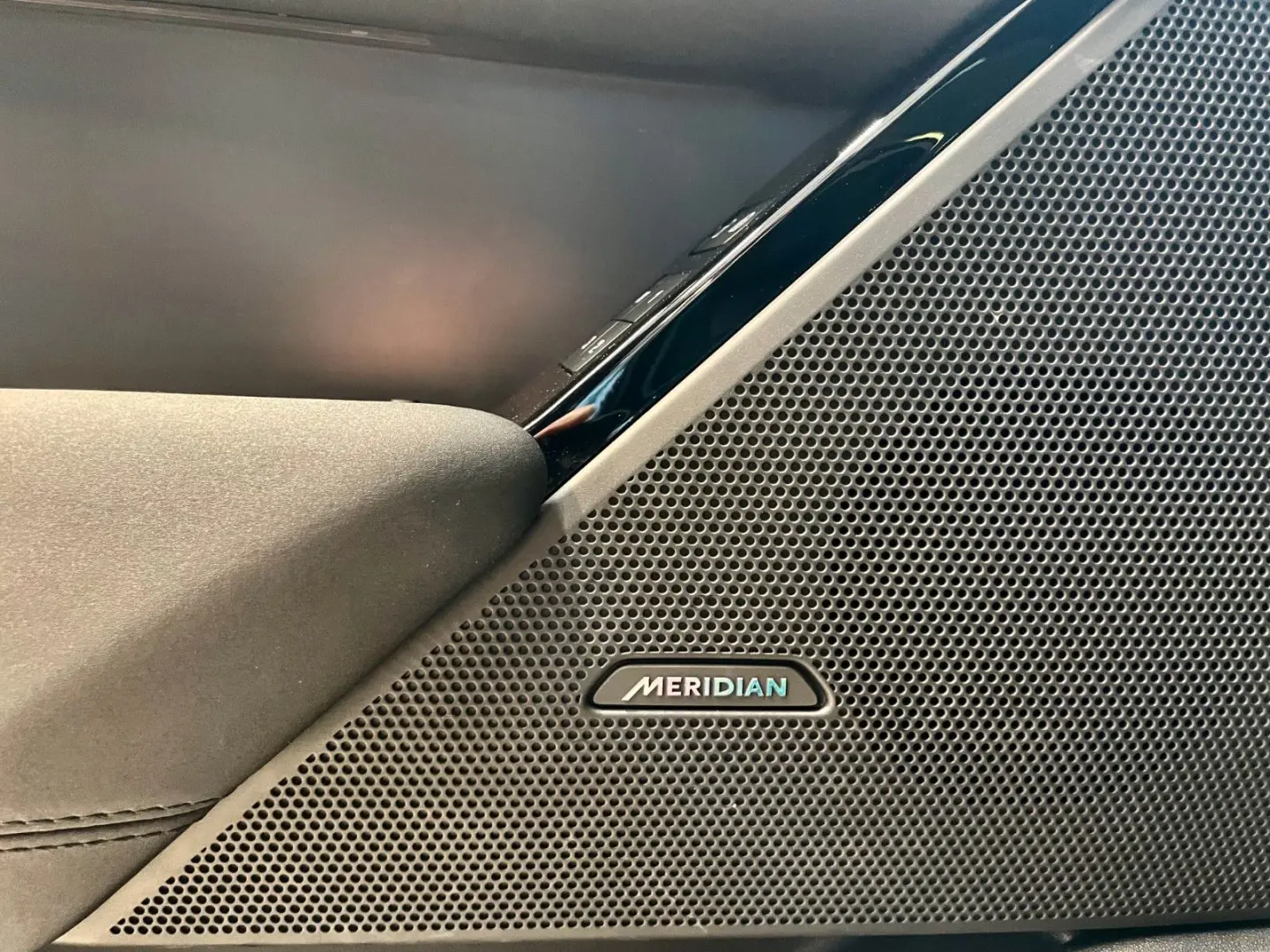 Velar D300 DYNAMIC SE