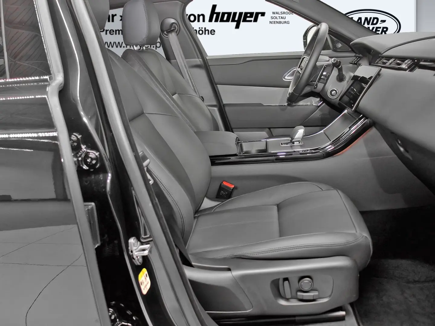 Range Rover Velar P400e Hybrid