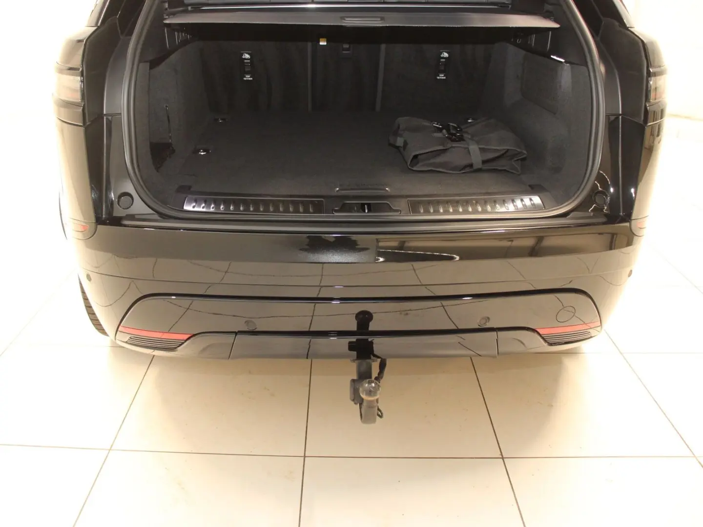 Range Rover Velar P400e Hybrid