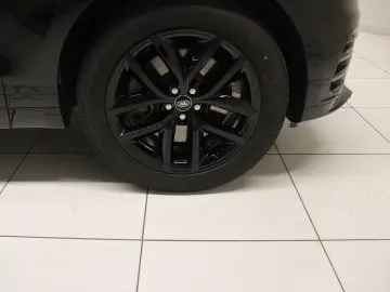 Range Rover Velar P400e Hybrid