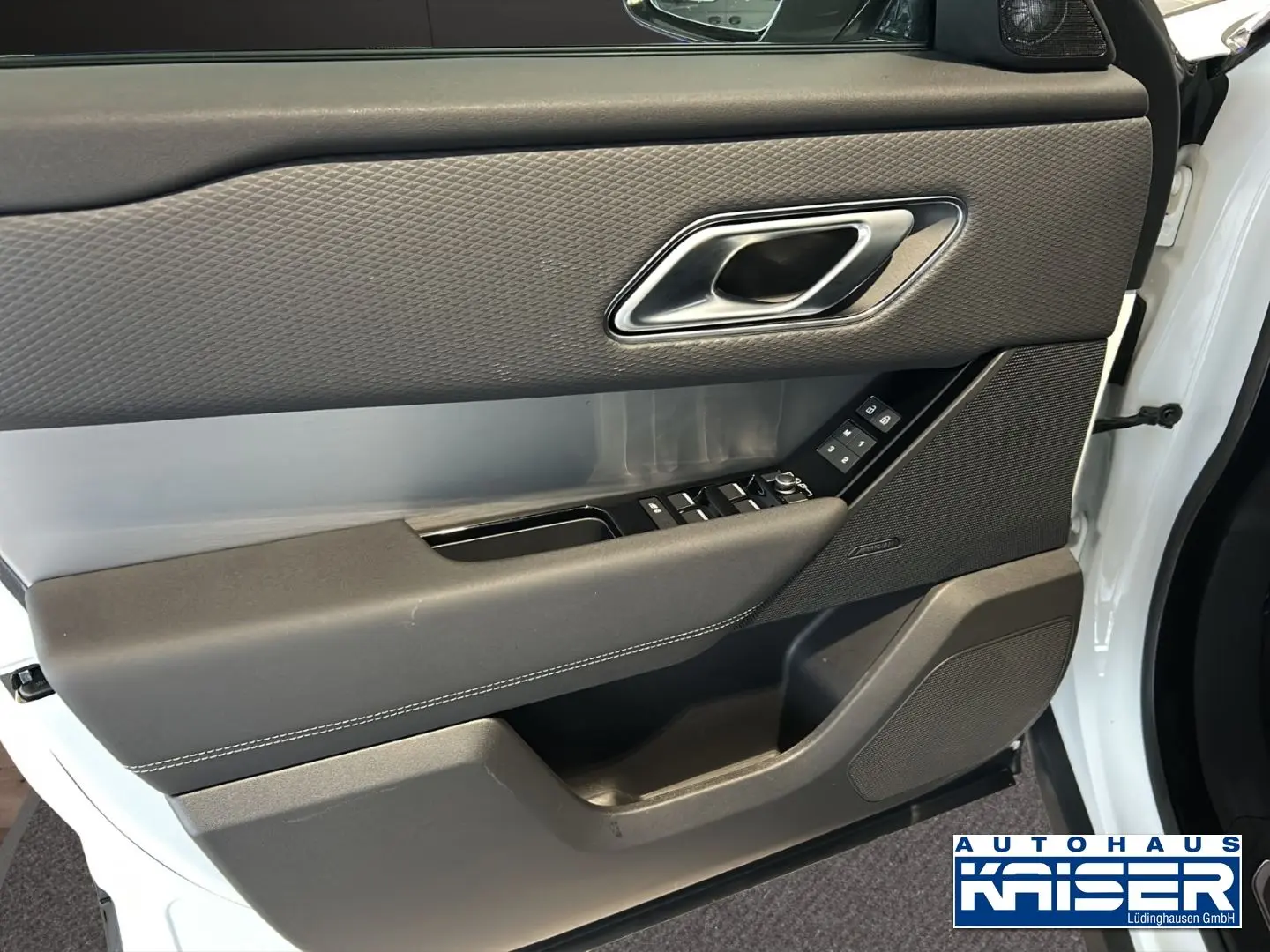 Range Rover Velar R-Dynamic SE