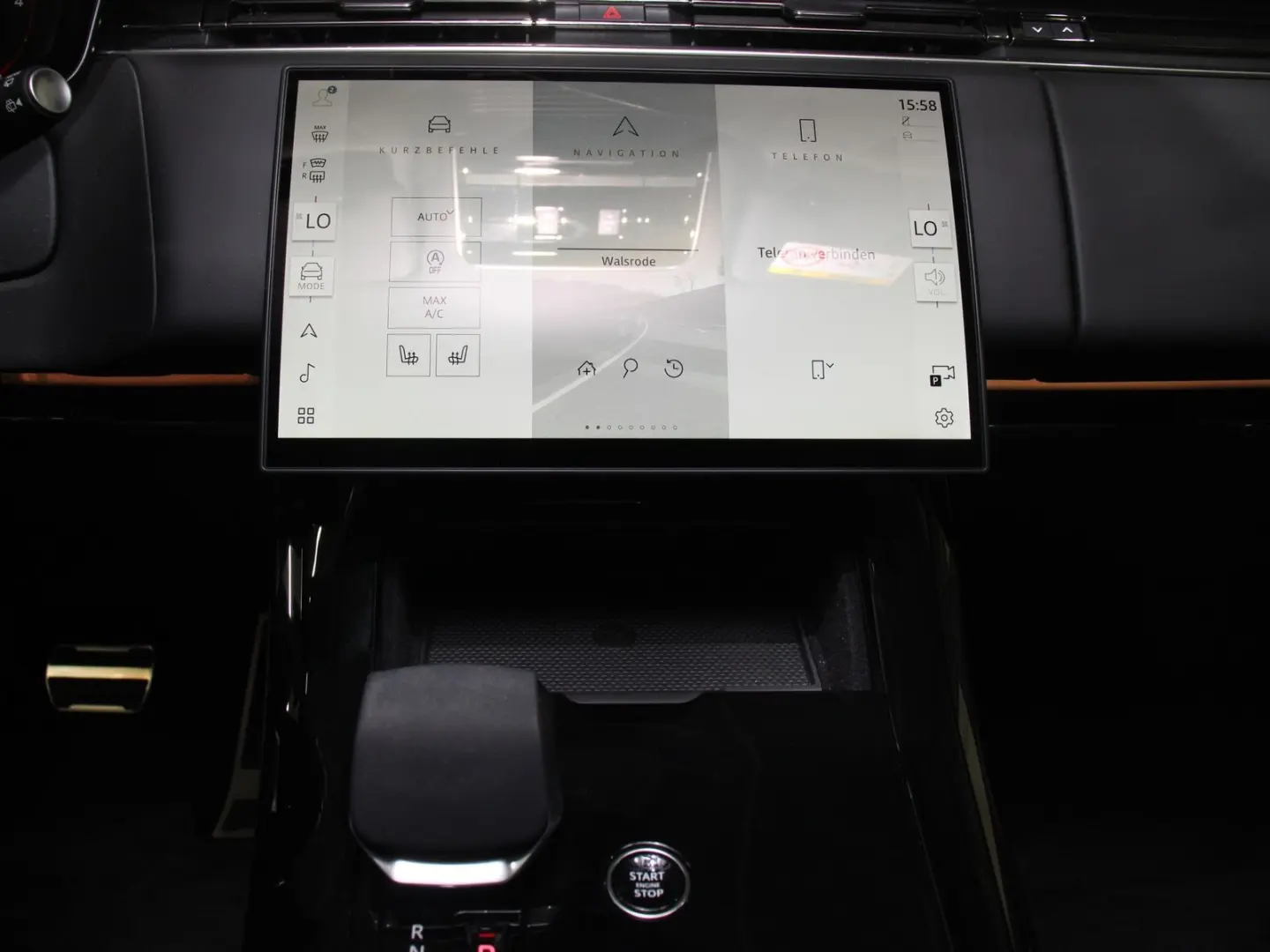 Range Rover Sport D300 Dynamic SE