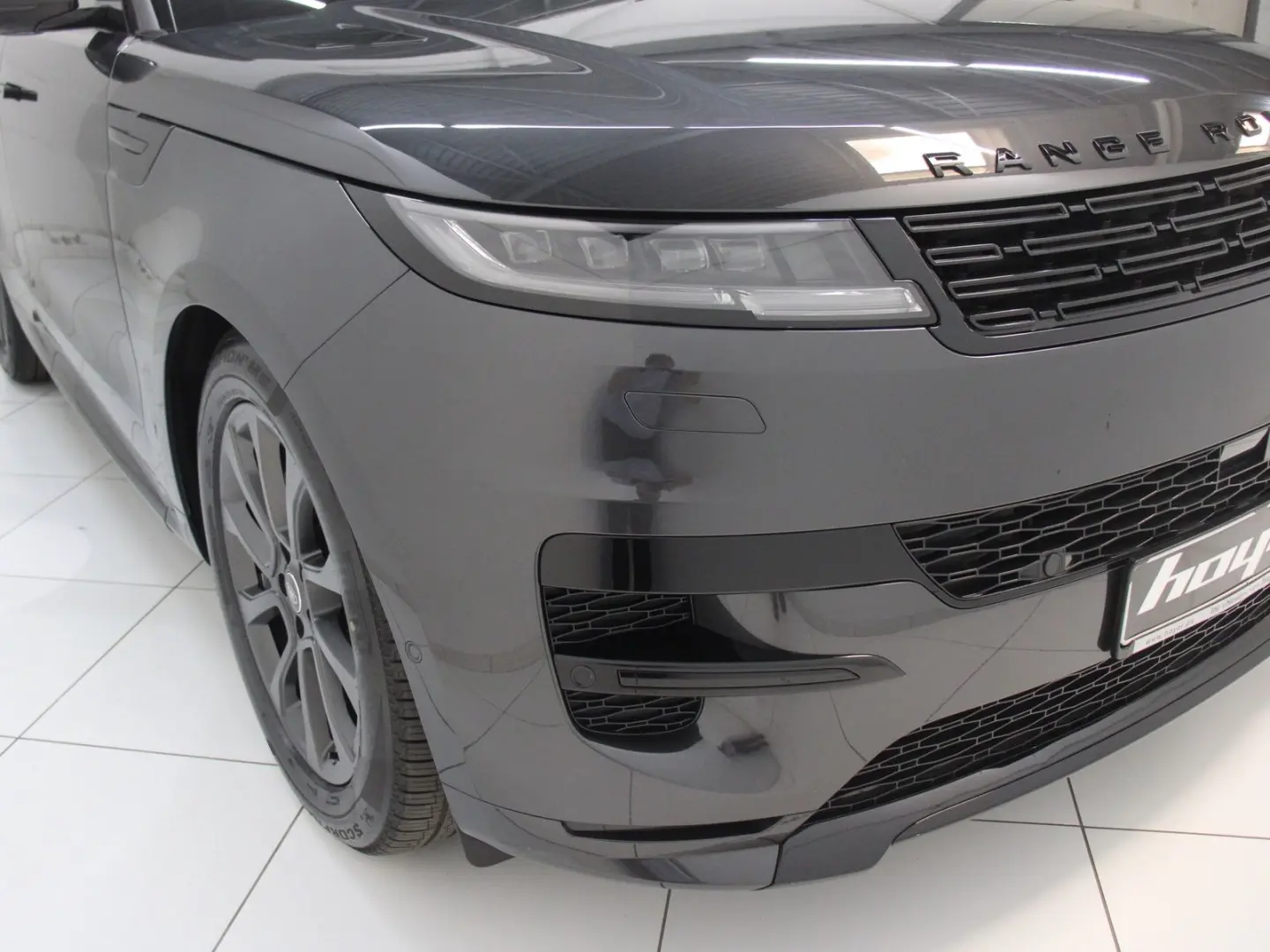 Range Rover Sport D300 Dynamic SE