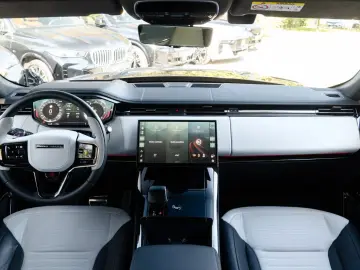 Range Rover Sport SV CARBON