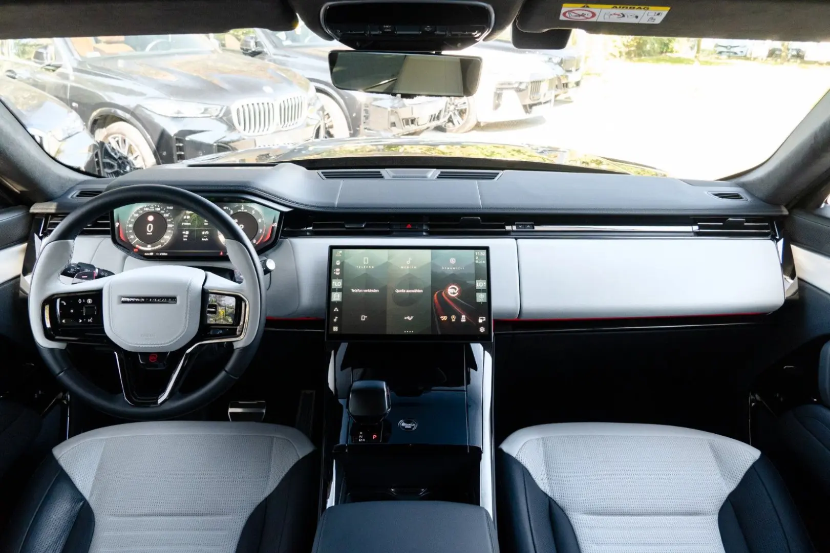 Range Rover Sport SV CARBON