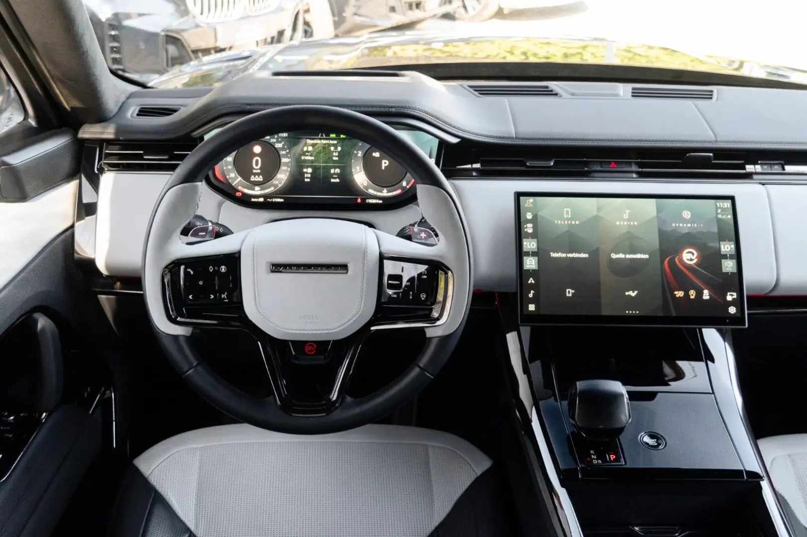 Range Rover Sport SV CARBON