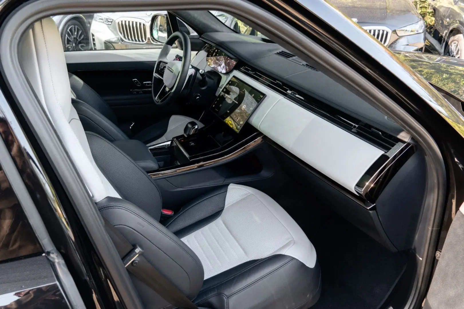 Range Rover Sport SV CARBON