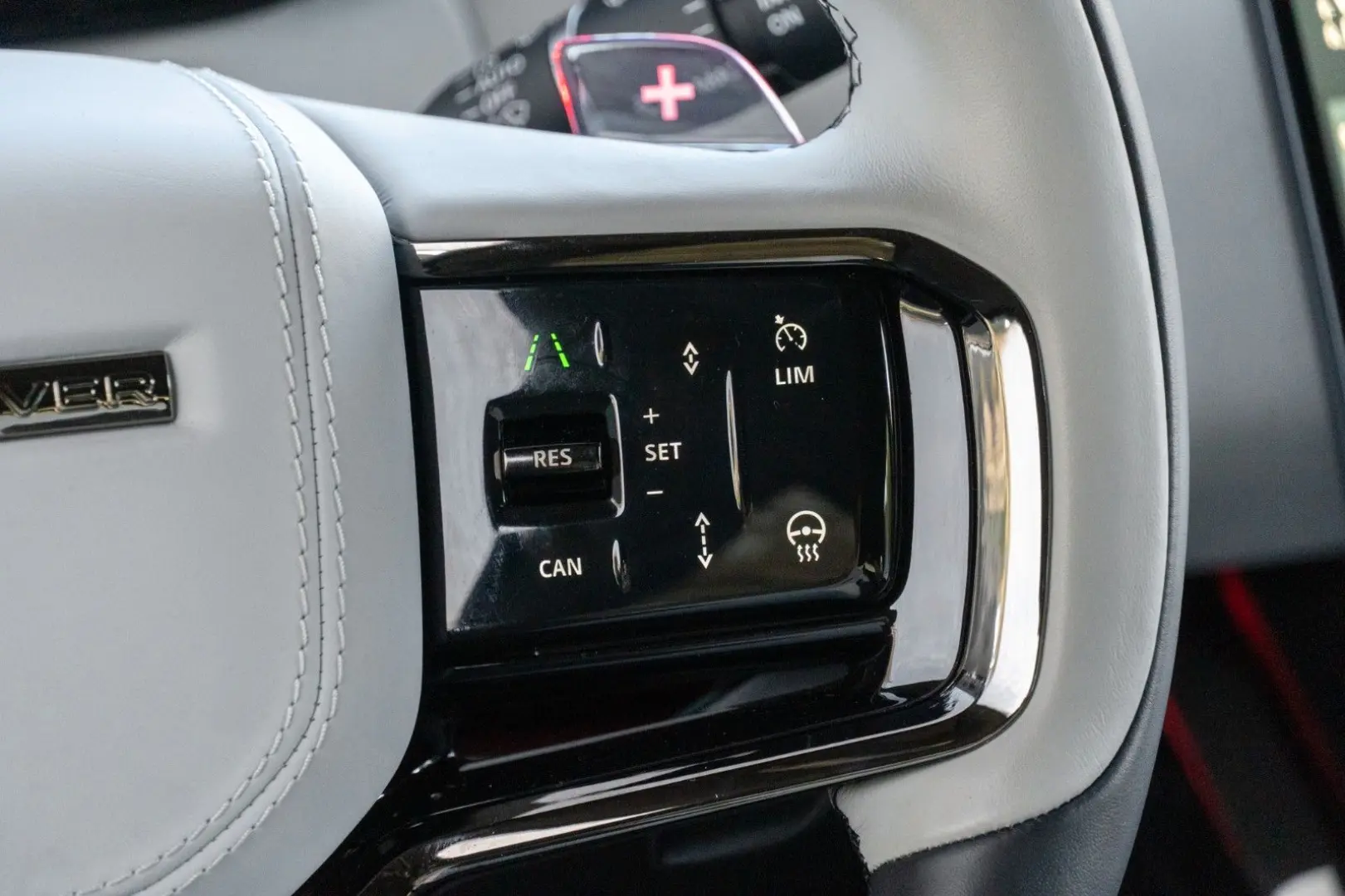 Range Rover Sport SV CARBON