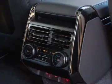 Range Rover Sport SV CARBON