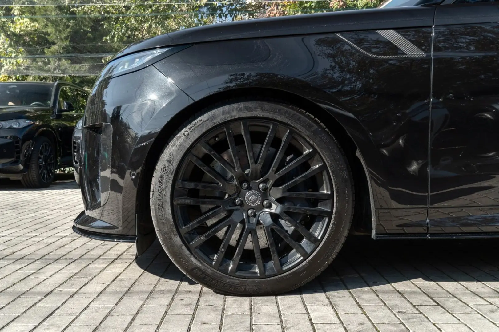Range Rover Sport SV CARBON