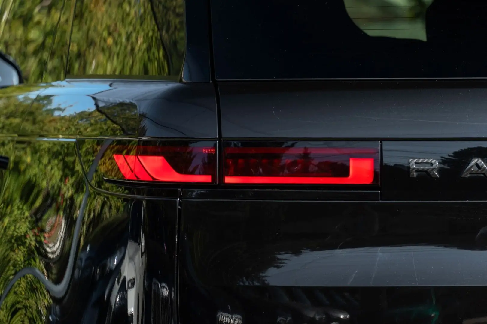 Range Rover Sport SV CARBON