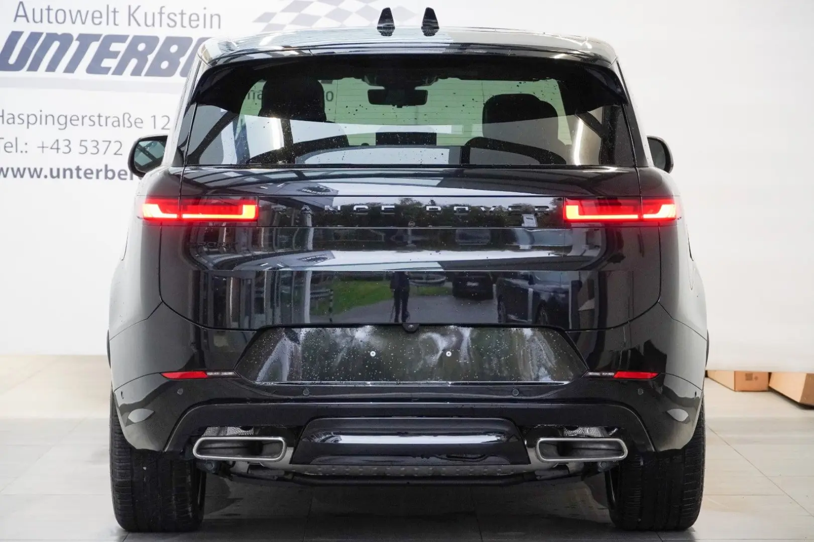 Range Rover Sport D300 Dynamic HSE