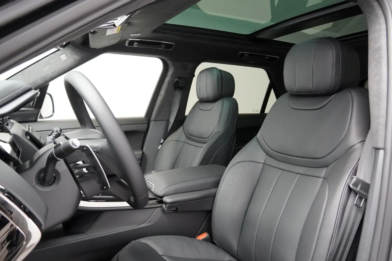 Range Rover Sport D300 Dynamic HSE