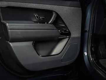 Range Rover Sport P550e Autobio