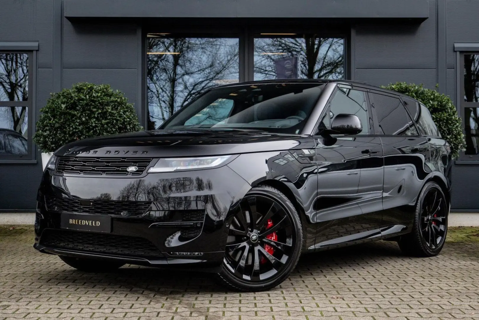Range Rover Sport 4.4 P530 First Edition