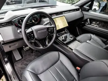 Range Rover Sport 4.4 P530 First Edition