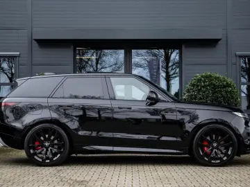 Range Rover Sport 4.4 P530 First Edition