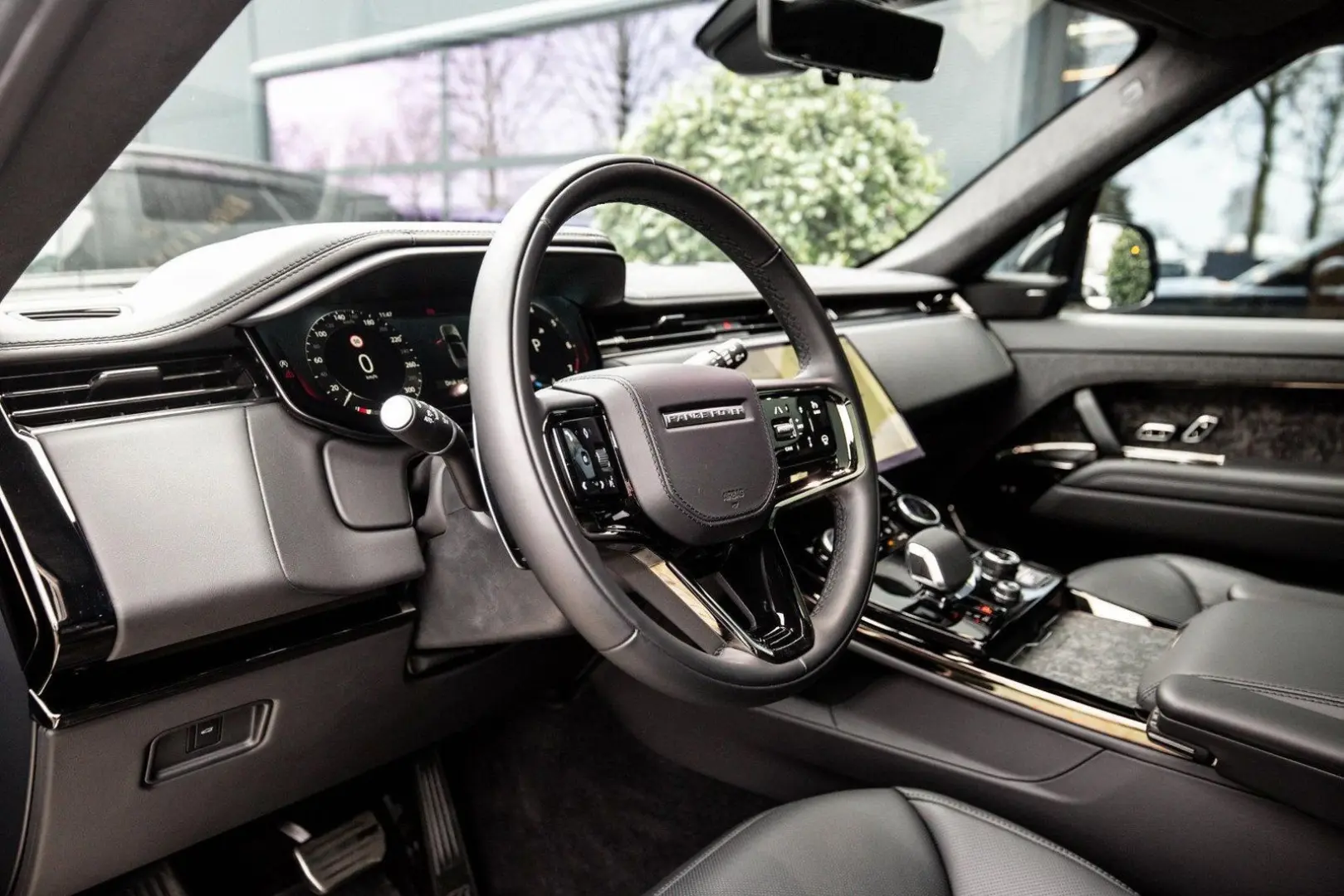 Range Rover Sport 4.4 P530 First Edition