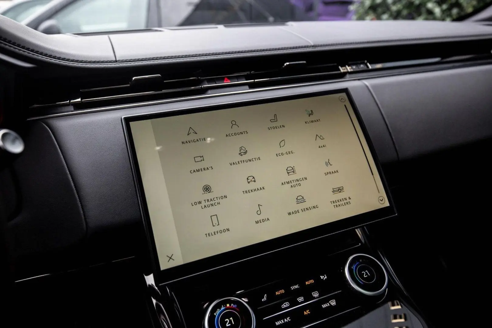 Range Rover Sport 4.4 P530 First Edition