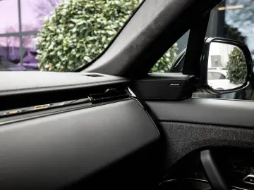 Range Rover Sport 4.4 P530 First Edition