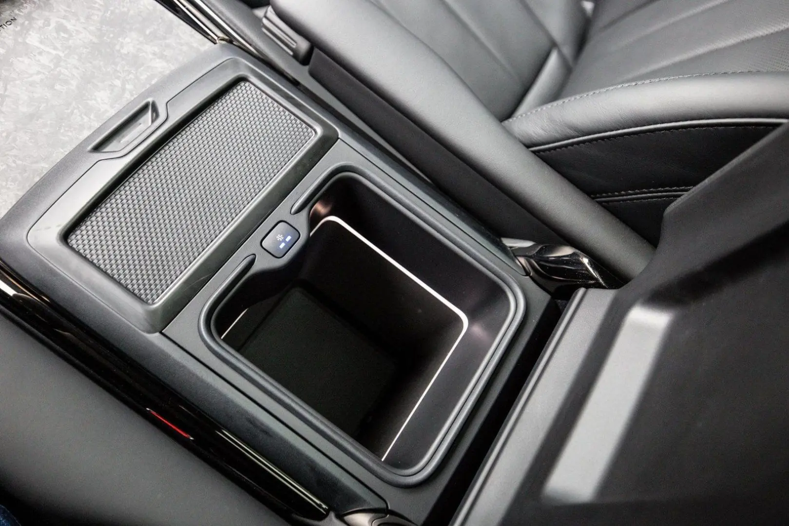 Range Rover Sport 4.4 P530 First Edition