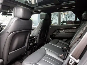 Range Rover Sport 4.4 P530 First Edition