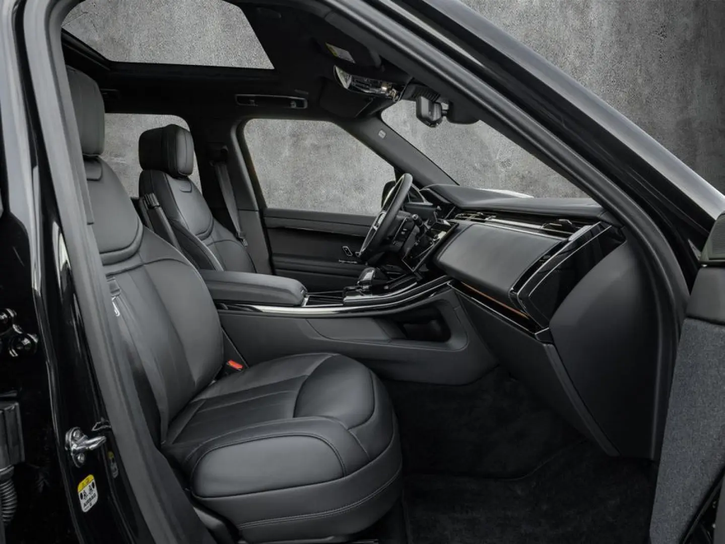 Range Rover Sport P460e Hybrid Dynamic